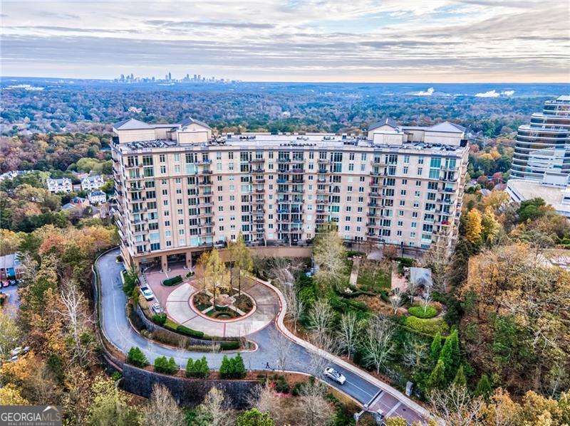 Atlanta, Georgia 30339, United States, 2 Bedrooms Bedrooms, ,2 BathroomsBathrooms,Residential,Active,1614