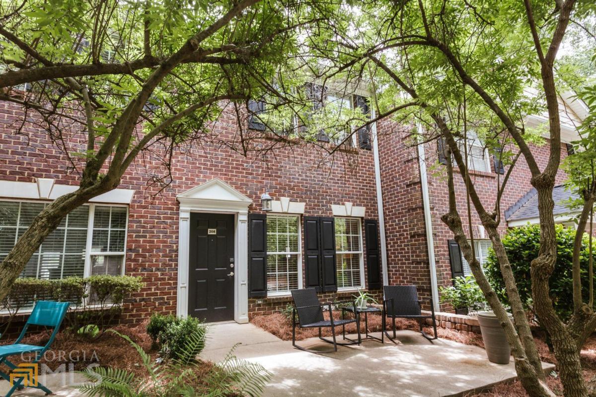 Highlands at Woodlake - Residential