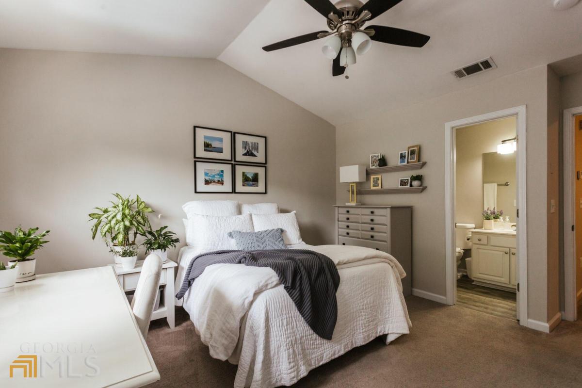 Highlands at Woodlake - Residential