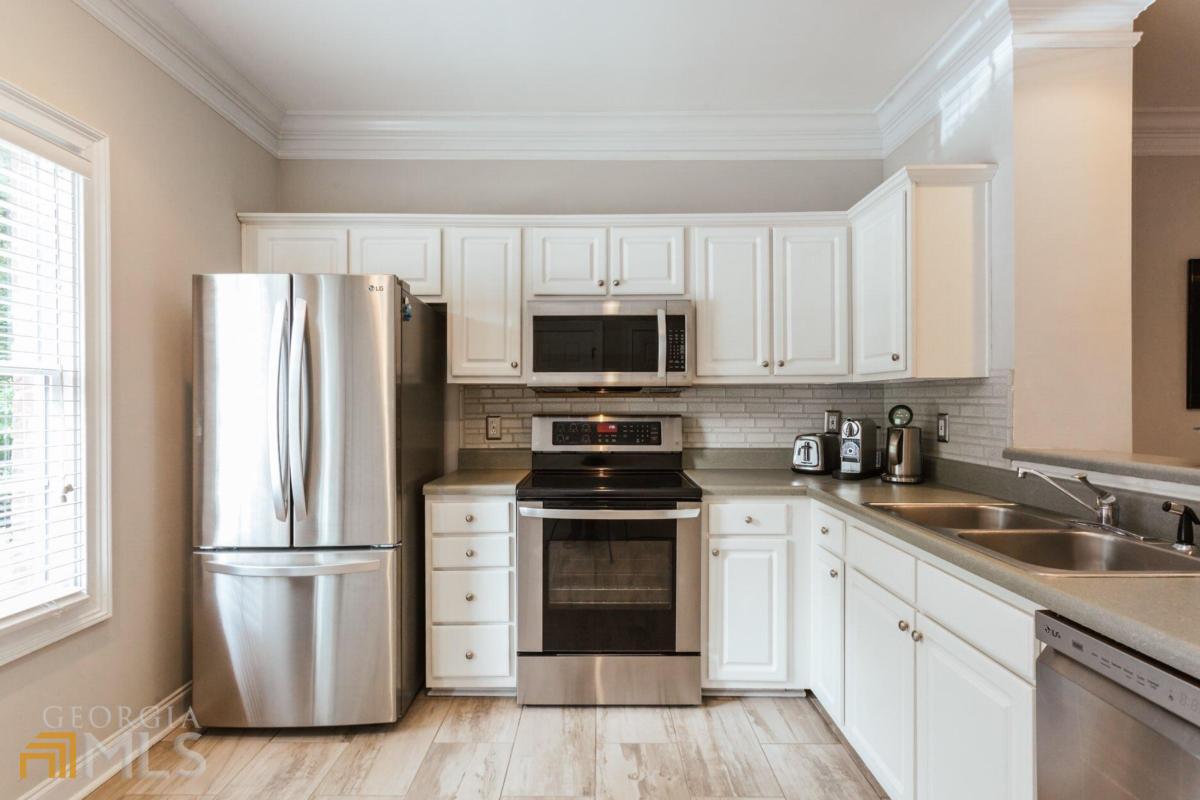 Highlands at Woodlake - Residential