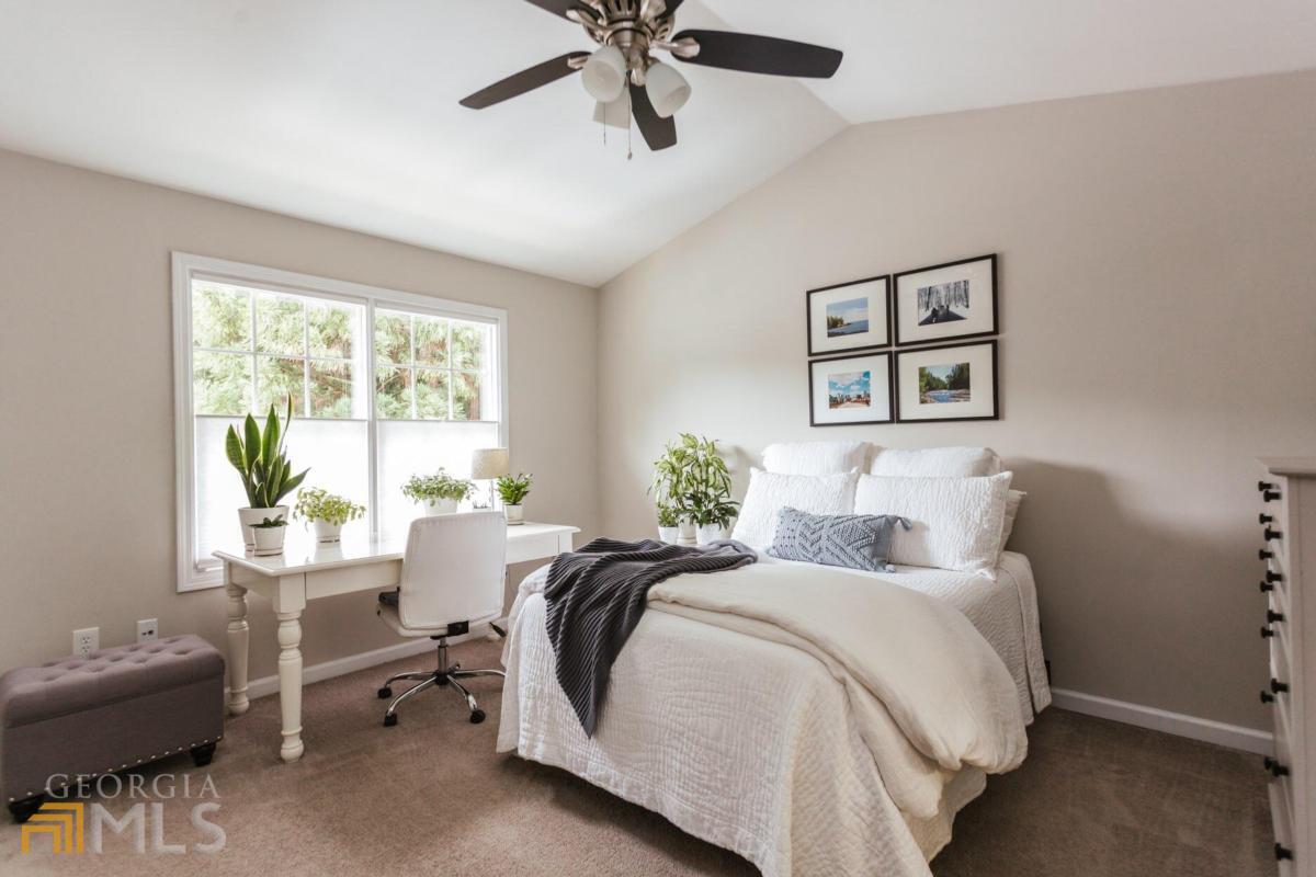 Highlands at Woodlake - Residential