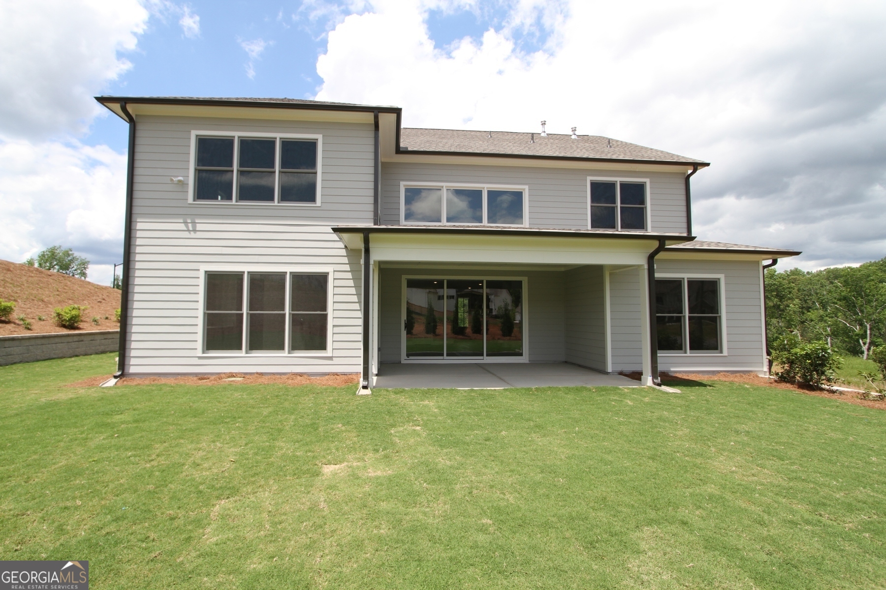 444 Lower Shoreline Ct SW