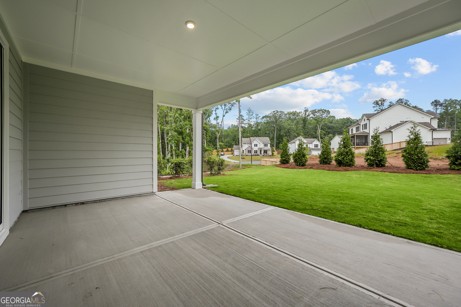 Ellis - Residential