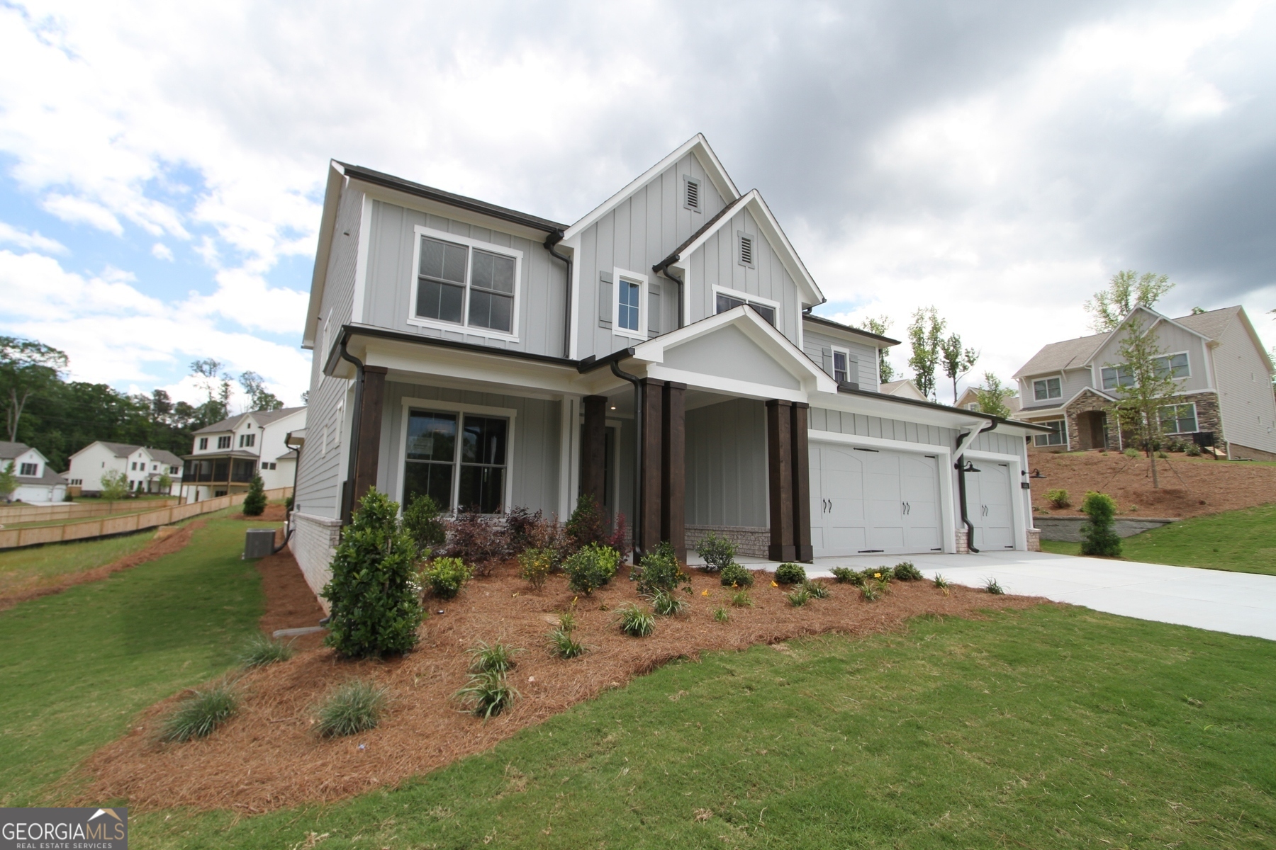 444 Lower Shoreline Ct SW