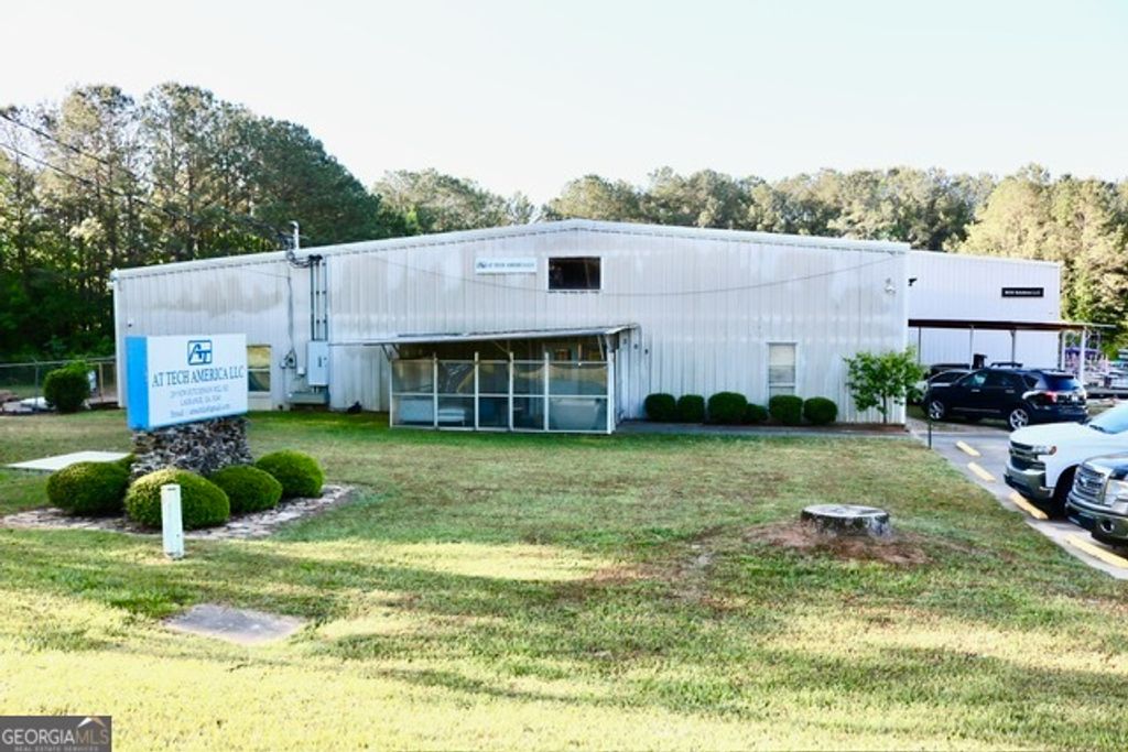 Photo of 209 New Hutchinson Mill Road, Lagrange, GA 30240 (MLS # 10737783)