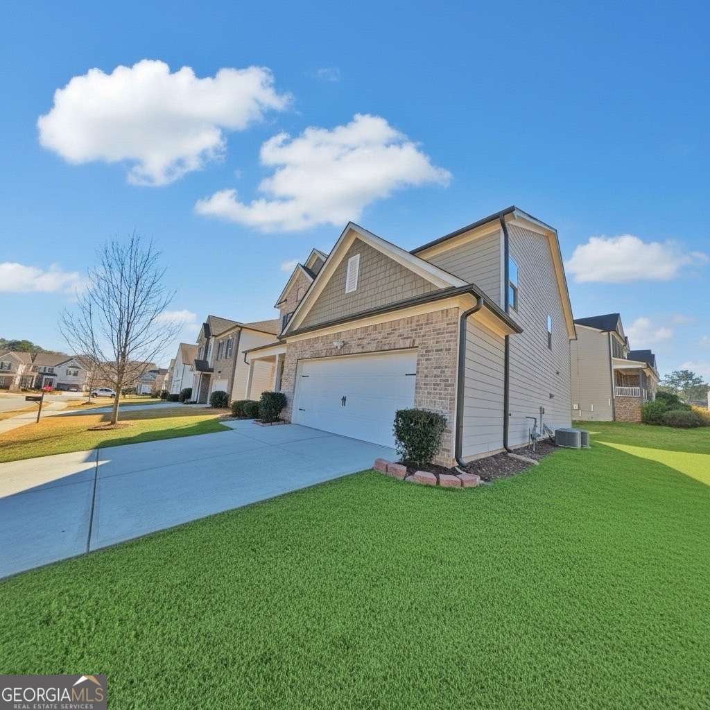 87 Round Pond DR