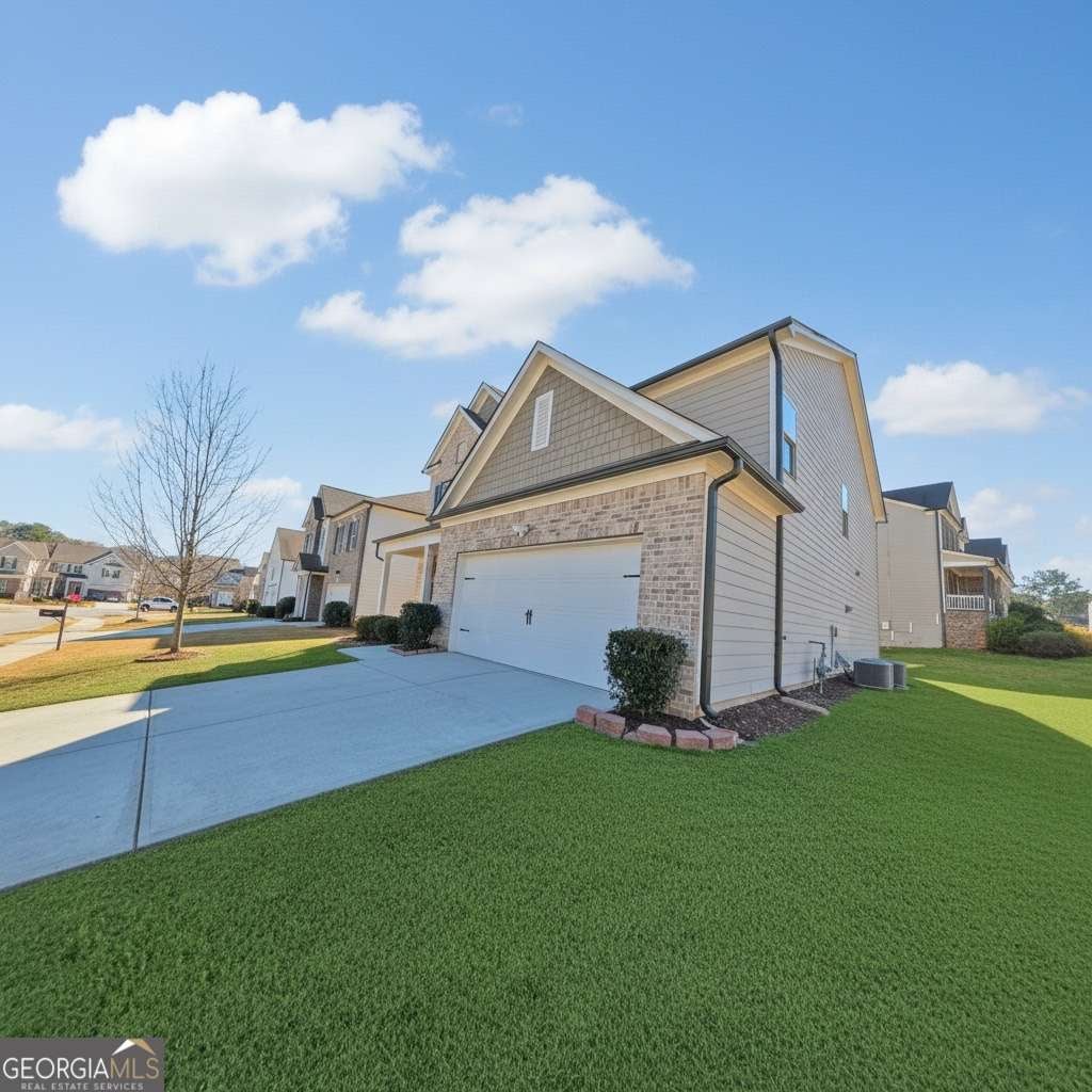 87 Round Pond DR