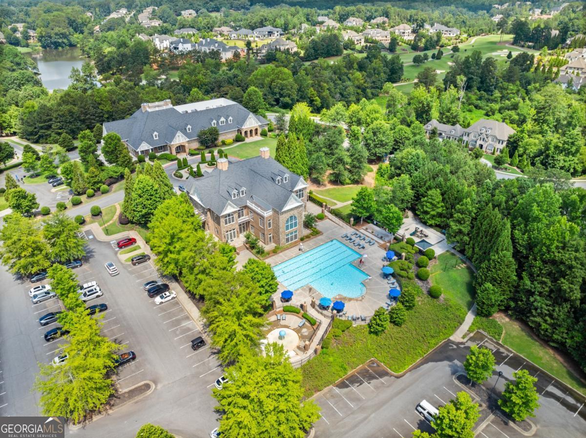 The Manor - Residential