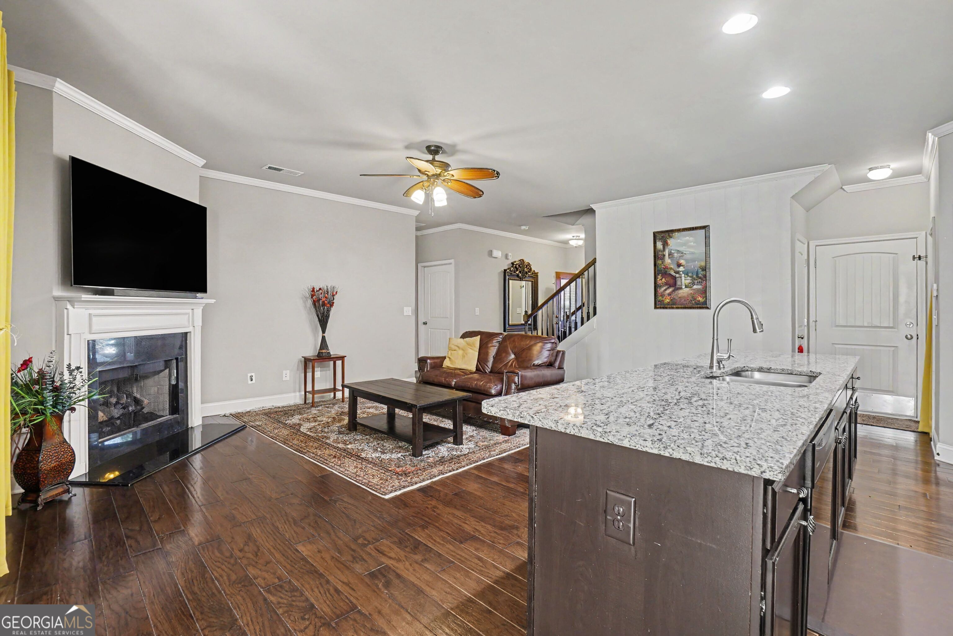 194 Hawthorne Ridge CIR