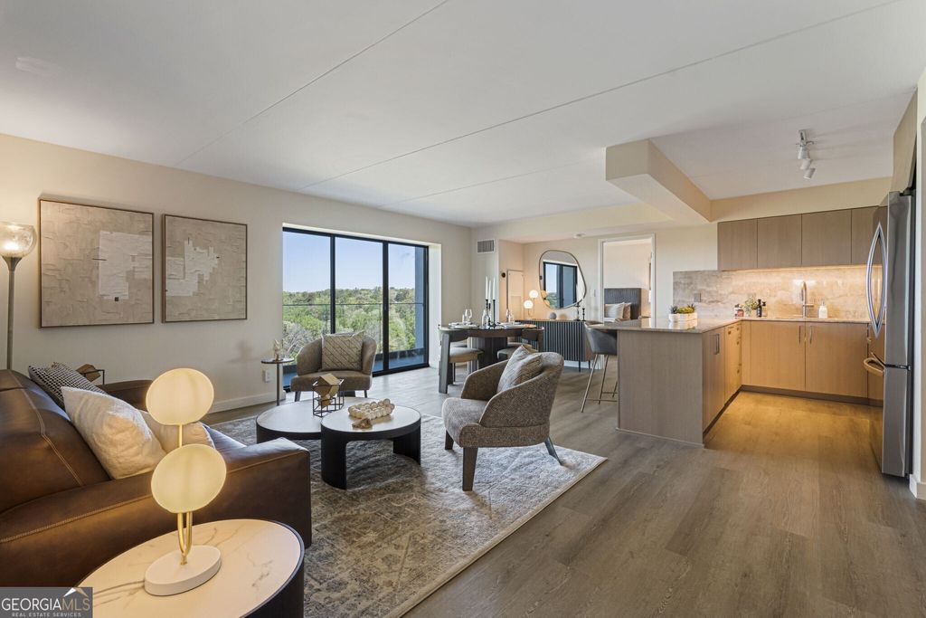 Photo of 2460 Peachtree Road NE #1013, Atlanta, GA 30305 (MLS # 10740493)