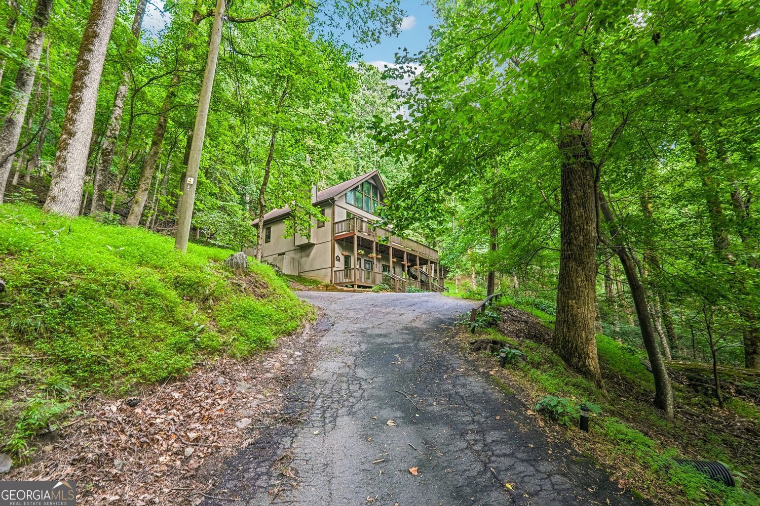 810 Little Pine Mountain RD