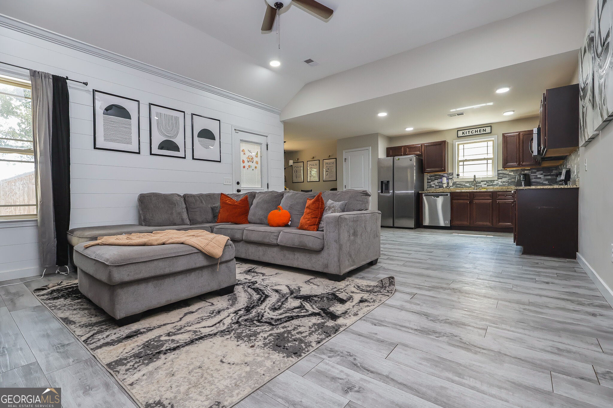 108 Hughes DR