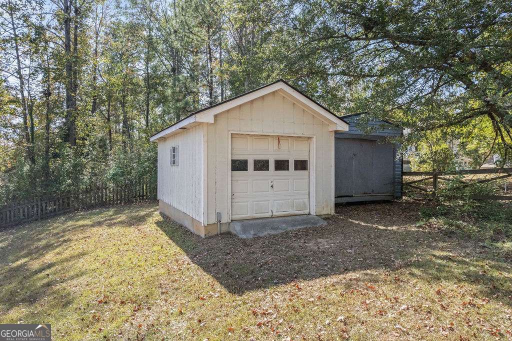 Pine Grove - Residential