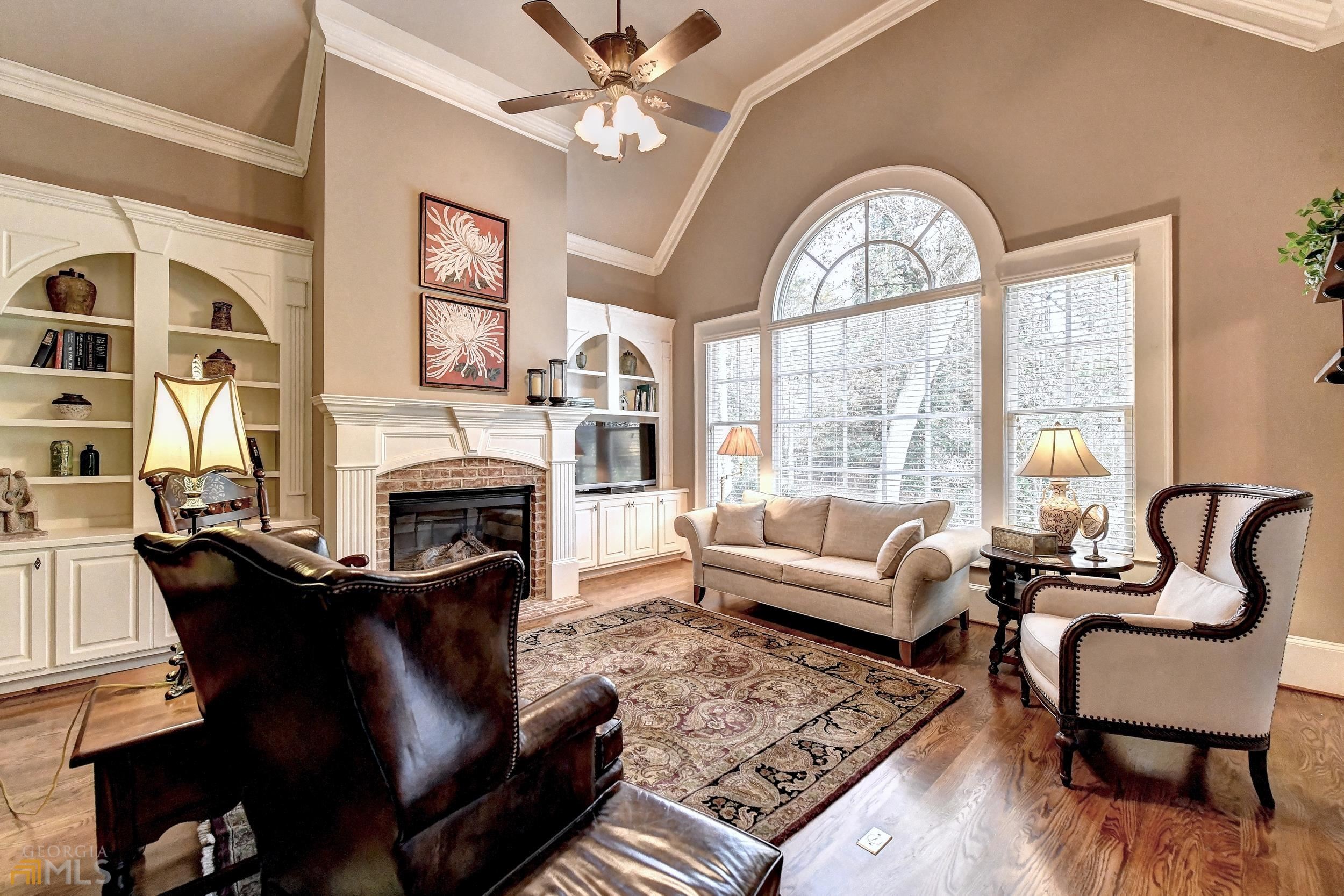The River Club - Residential