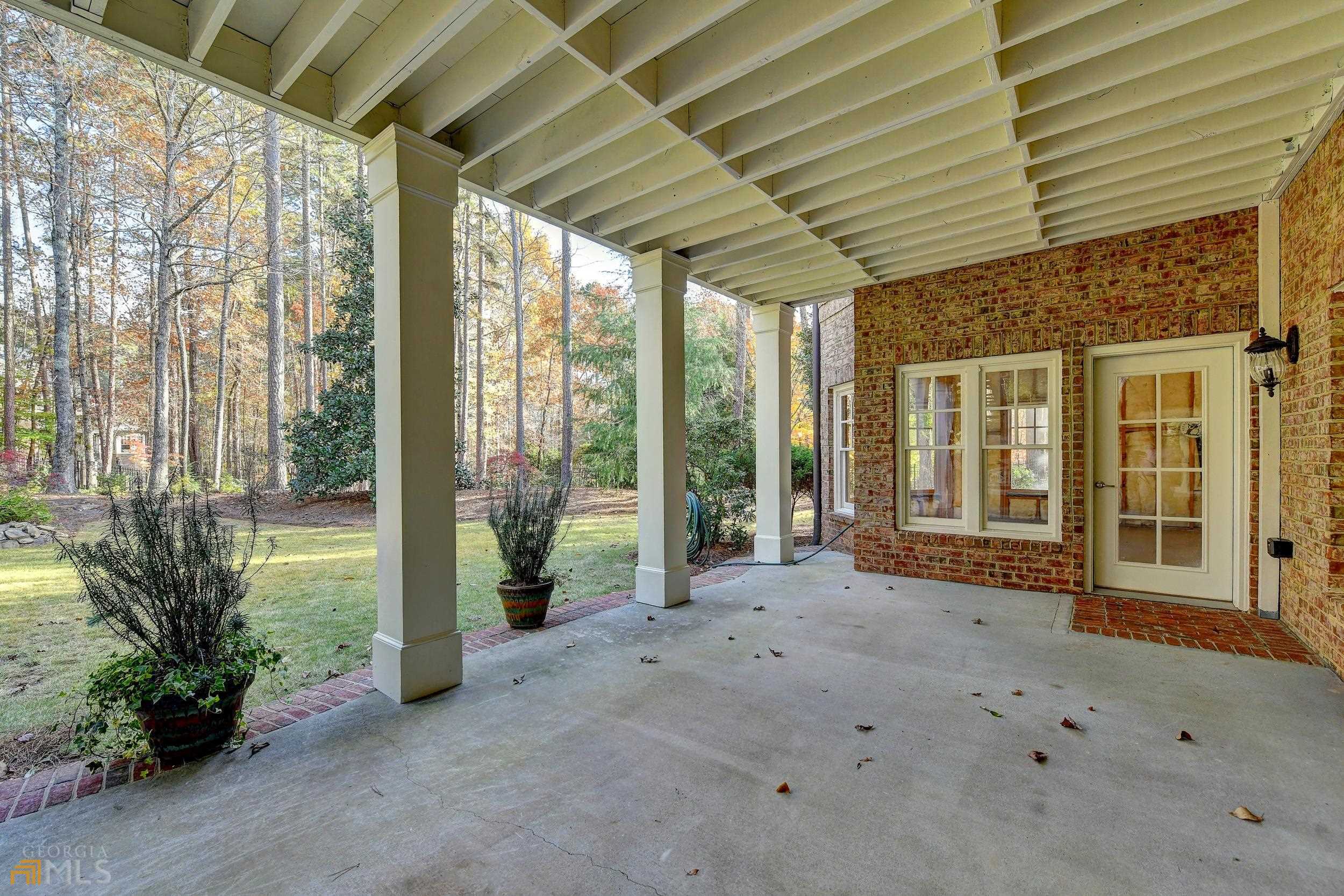 The River Club - Residential