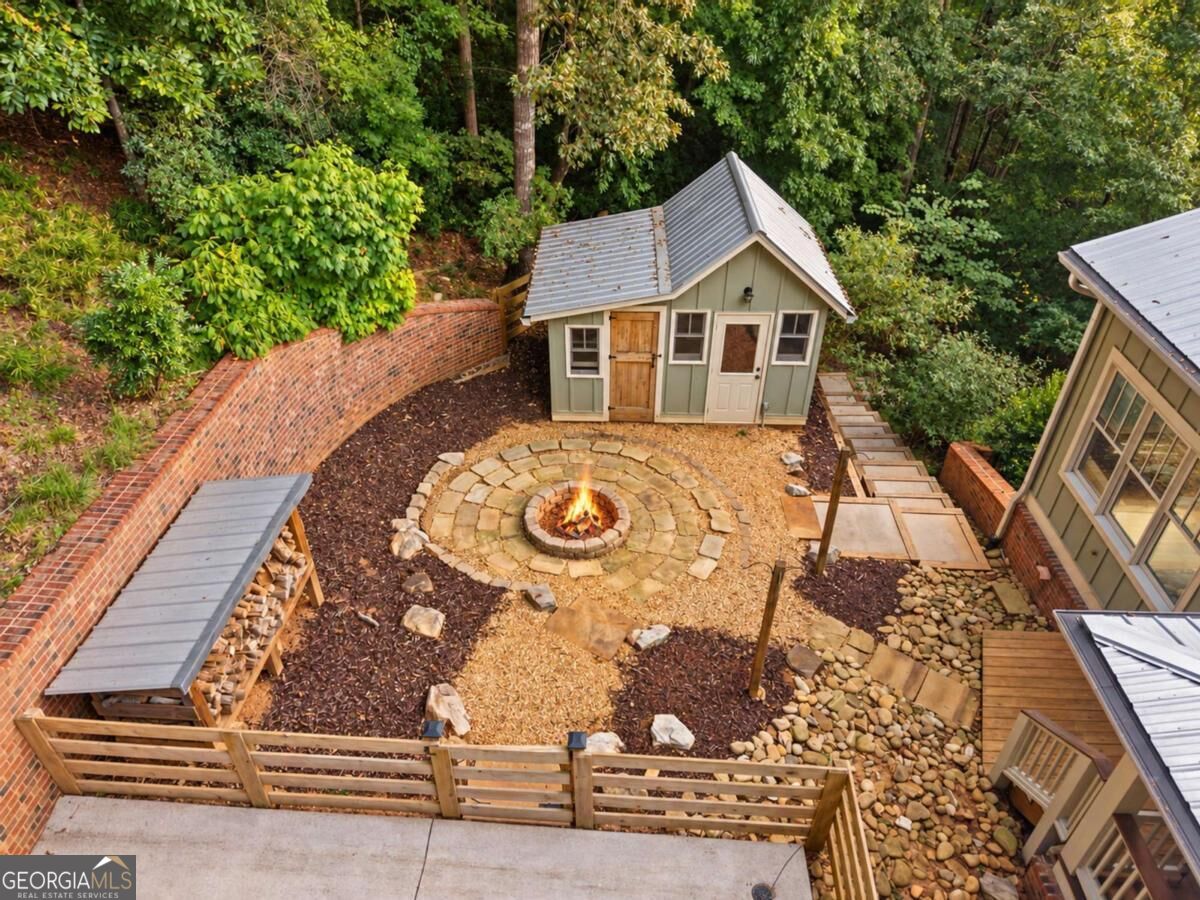 224 River Rock DR