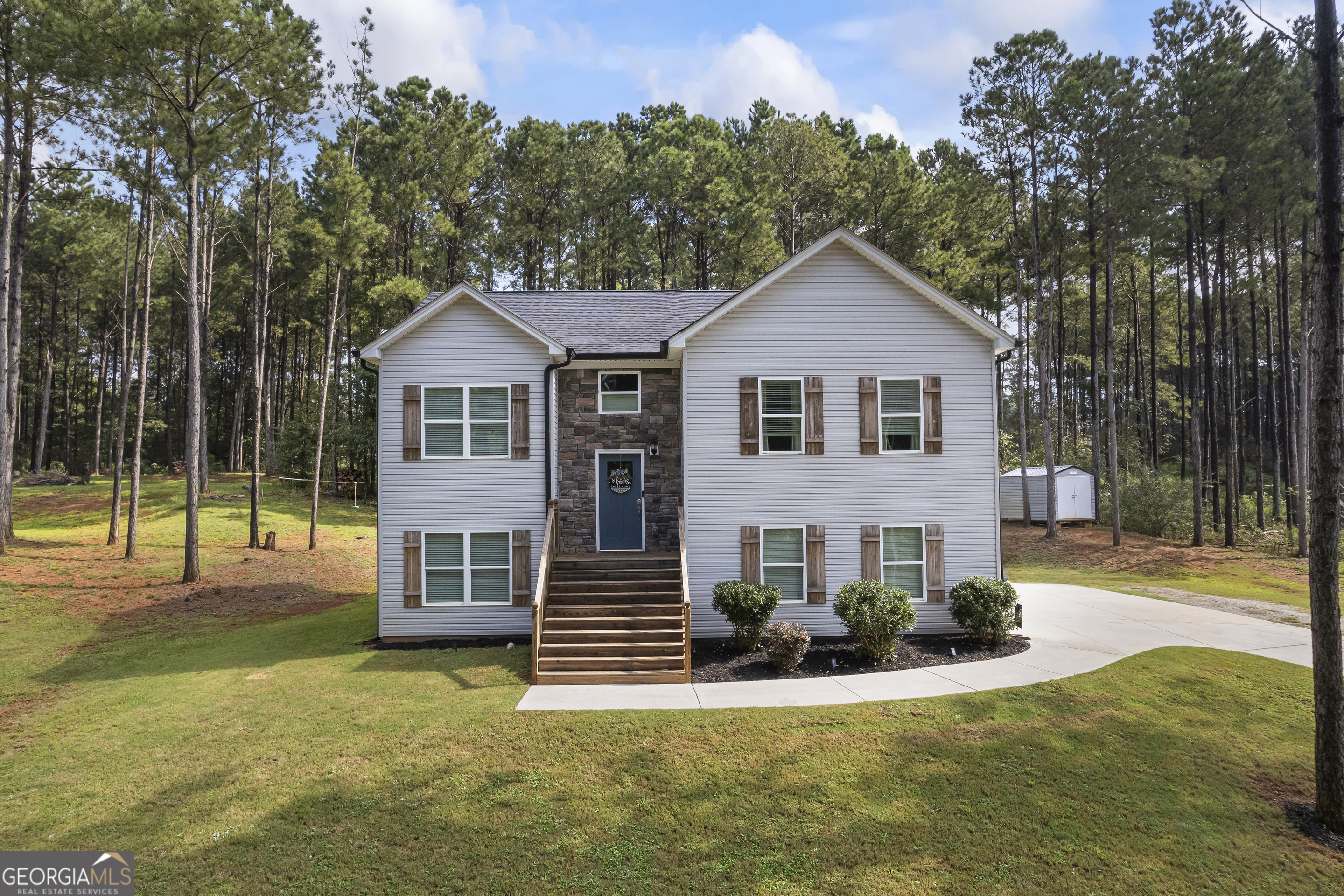 1350 Noah Crow RD