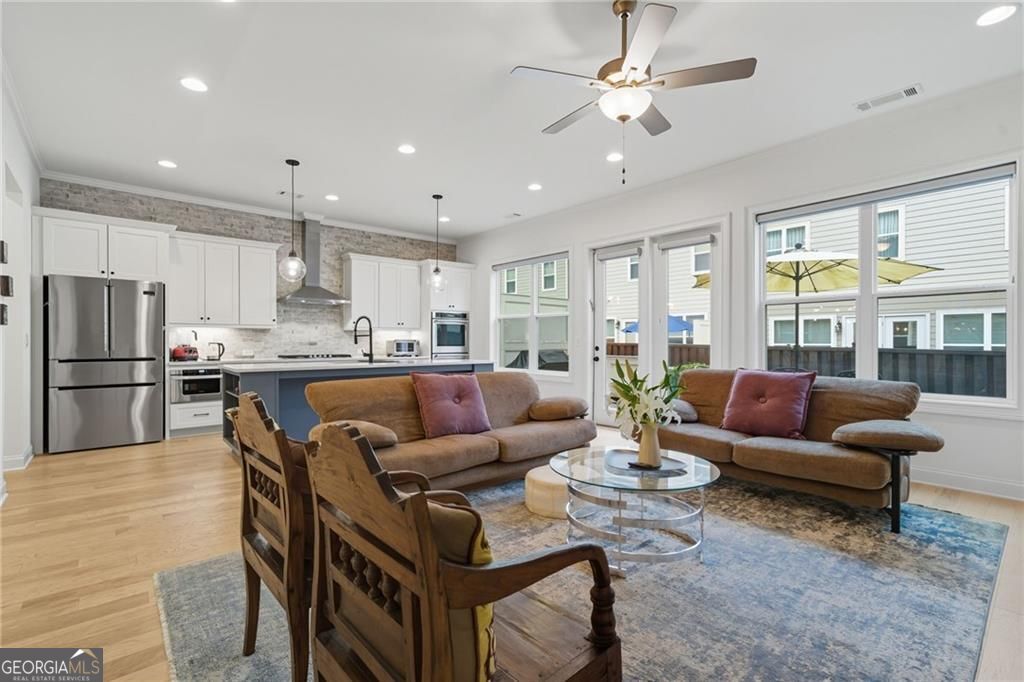 3226 Artessa LN NE