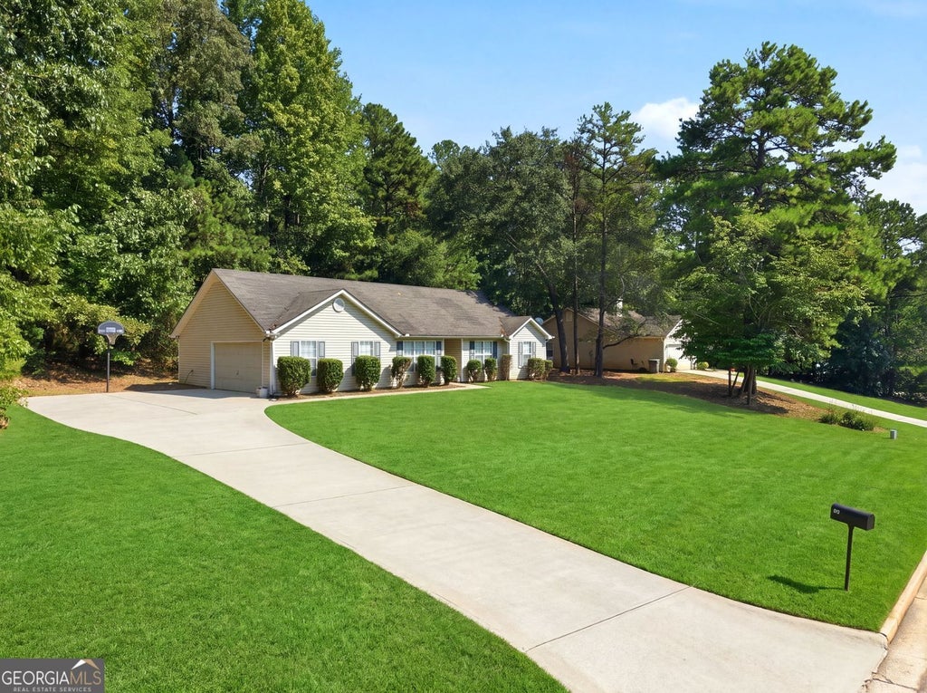 Photo of 25 Mountainview Drive, Covington, GA 30016 (MLS # 10841736)