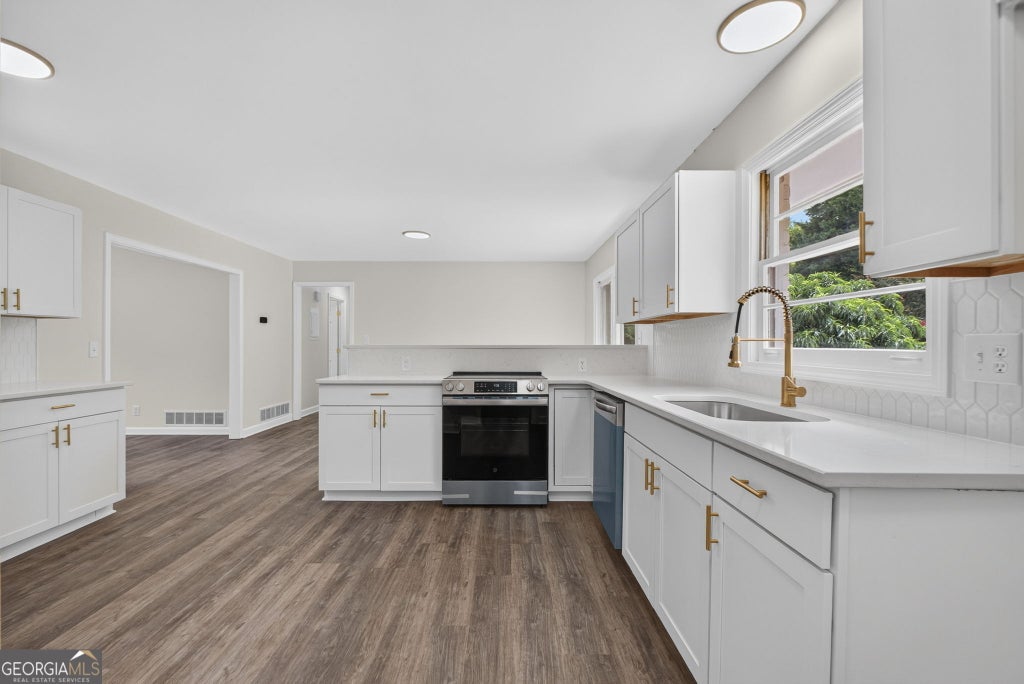 Photo of 2676 Lilac Drive, Morrow, GA 30260 (MLS # 10811239)