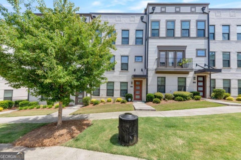 Photo of 2130 Holtz Lane, Atlanta, GA 30318 (MLS # 10782710)