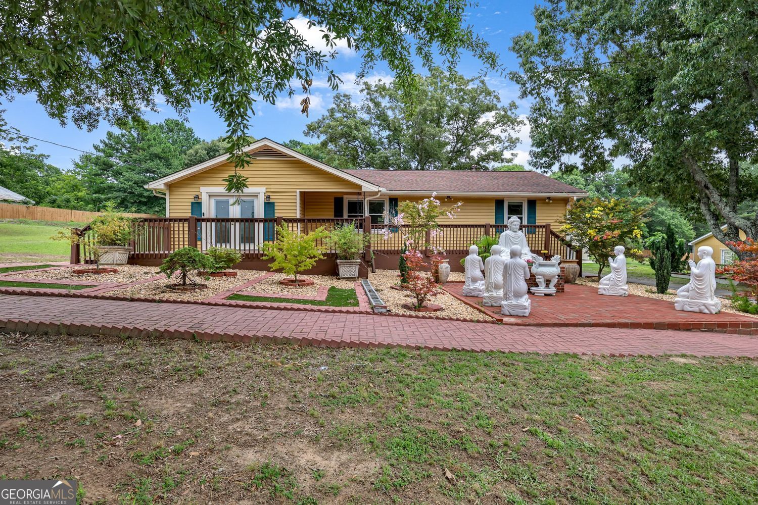 1242 Cooper RD