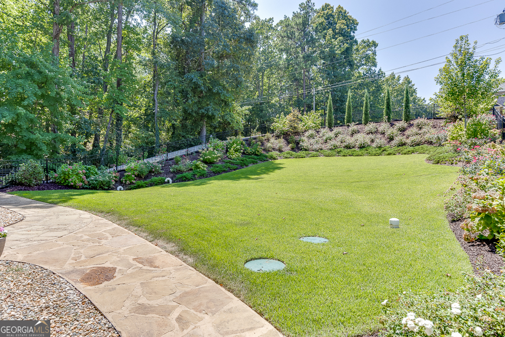 3441 Shoreland DR