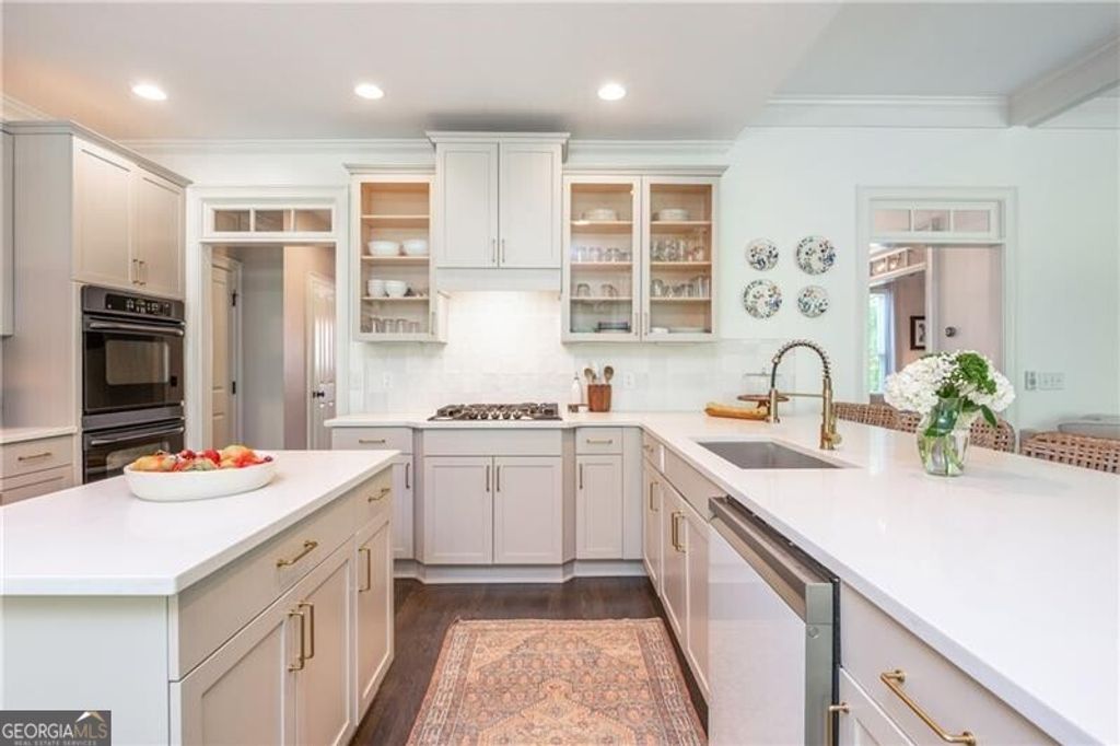 Photo of 7075 Wakehurst Place, Cumming, GA 30040 (MLS # 10753100)