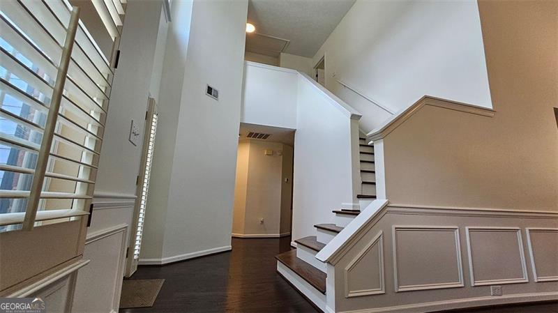 13030 CRABAPPLE LAKE DR