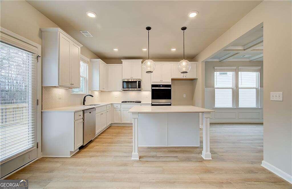 Twin Shoals - Residential