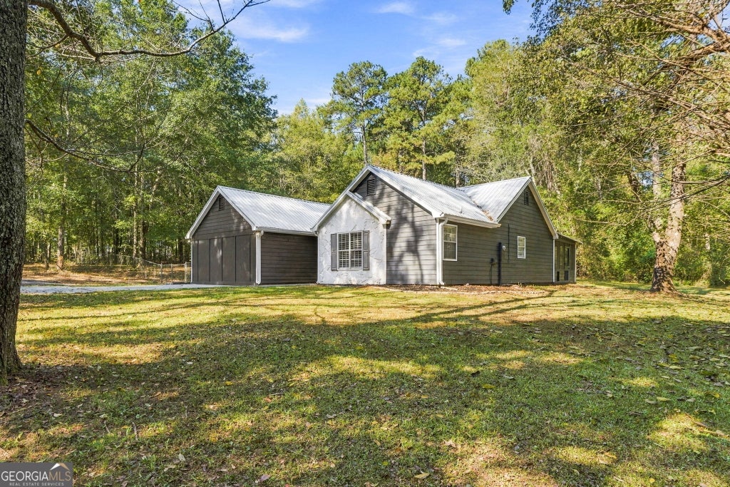 Photo of 1231 Old Jackson Road, Locust Grove, GA 30248 (MLS # 10876178)