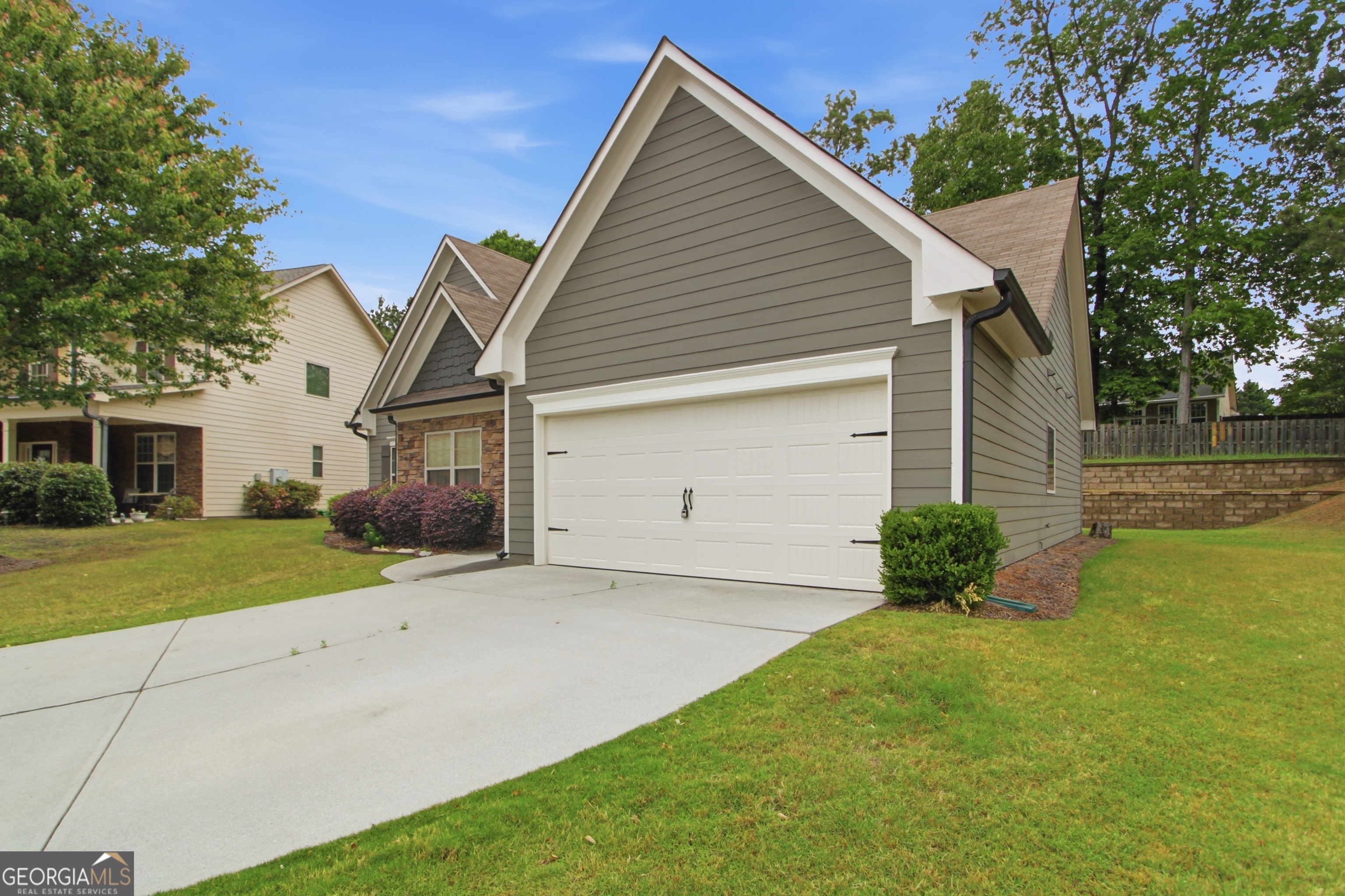 2091 Line DR
