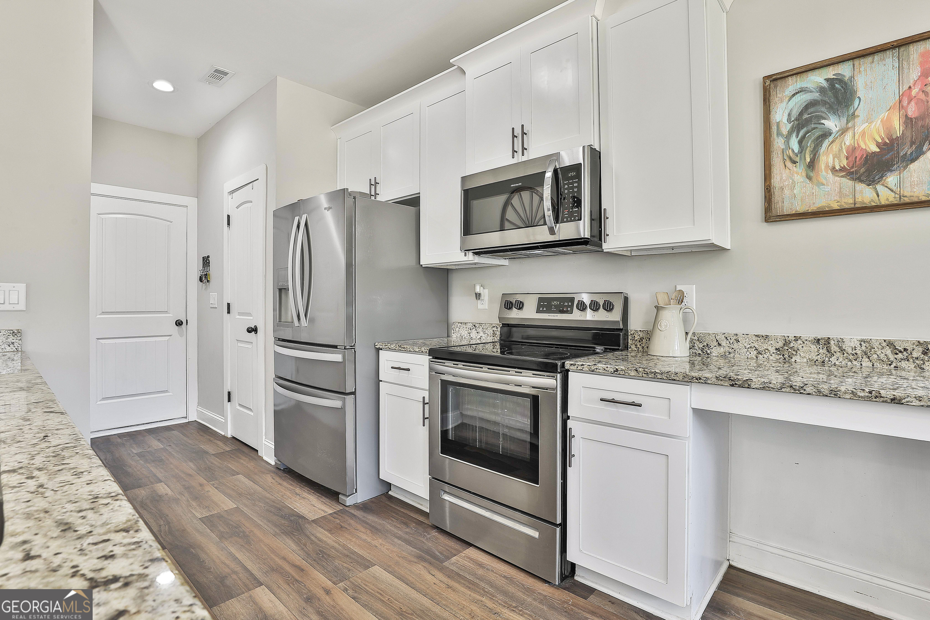 Luthersville, Georgia 30251, United States, 4 Bedrooms Bedrooms, ,2 BathroomsBathrooms,Residential,Active,201664