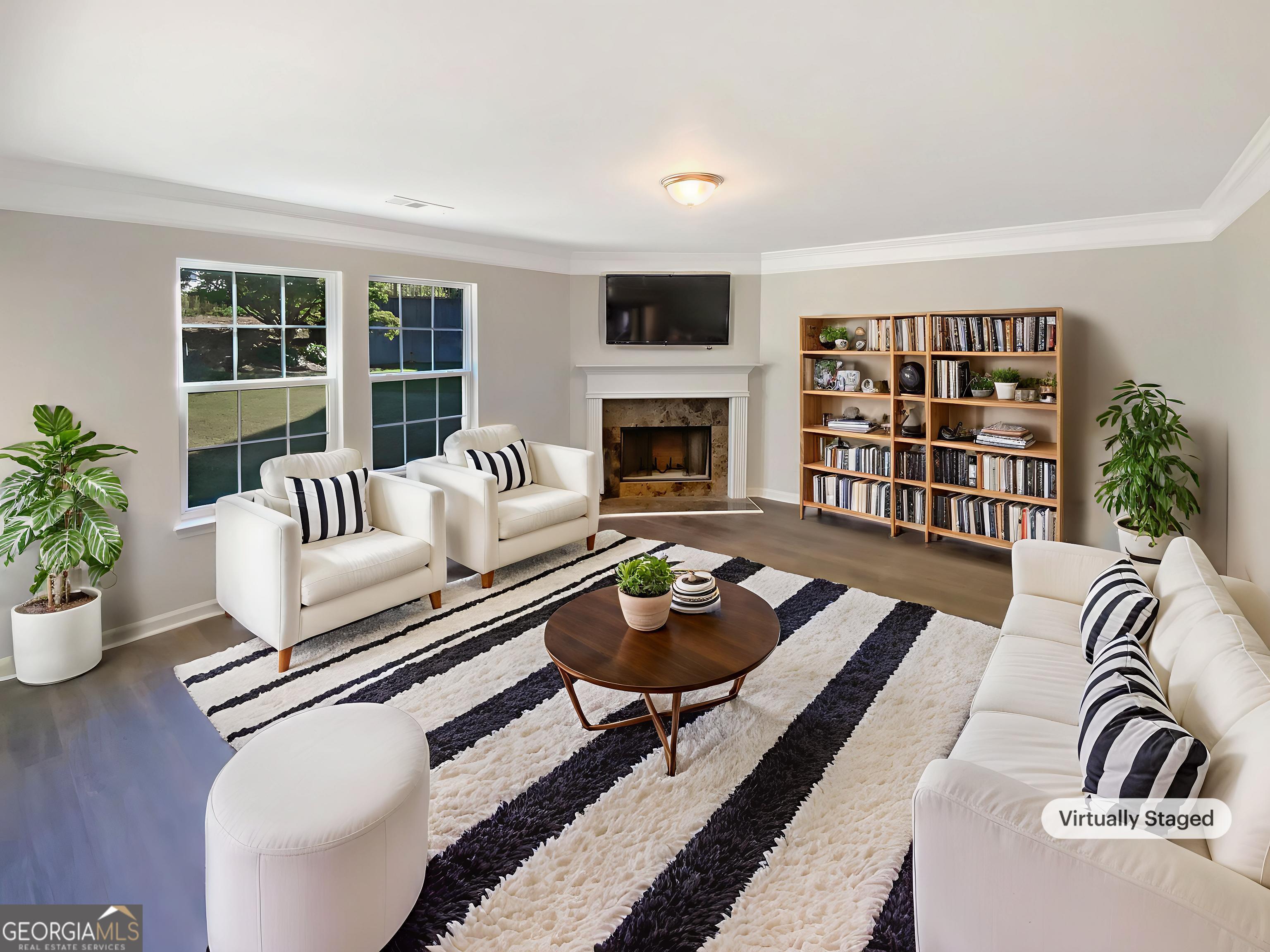 2985 Whittier WAY