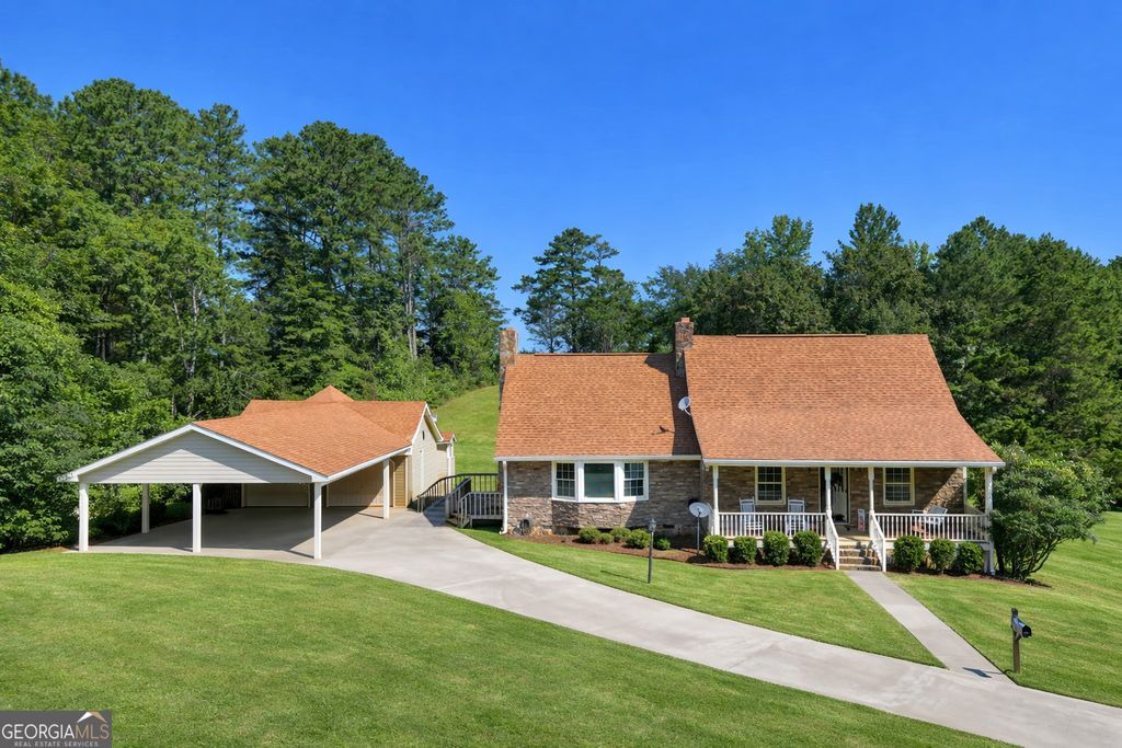 Photo of 1687 NE Hickory Level Road, Villa Rica, GA 30180 (MLS # 10670196)