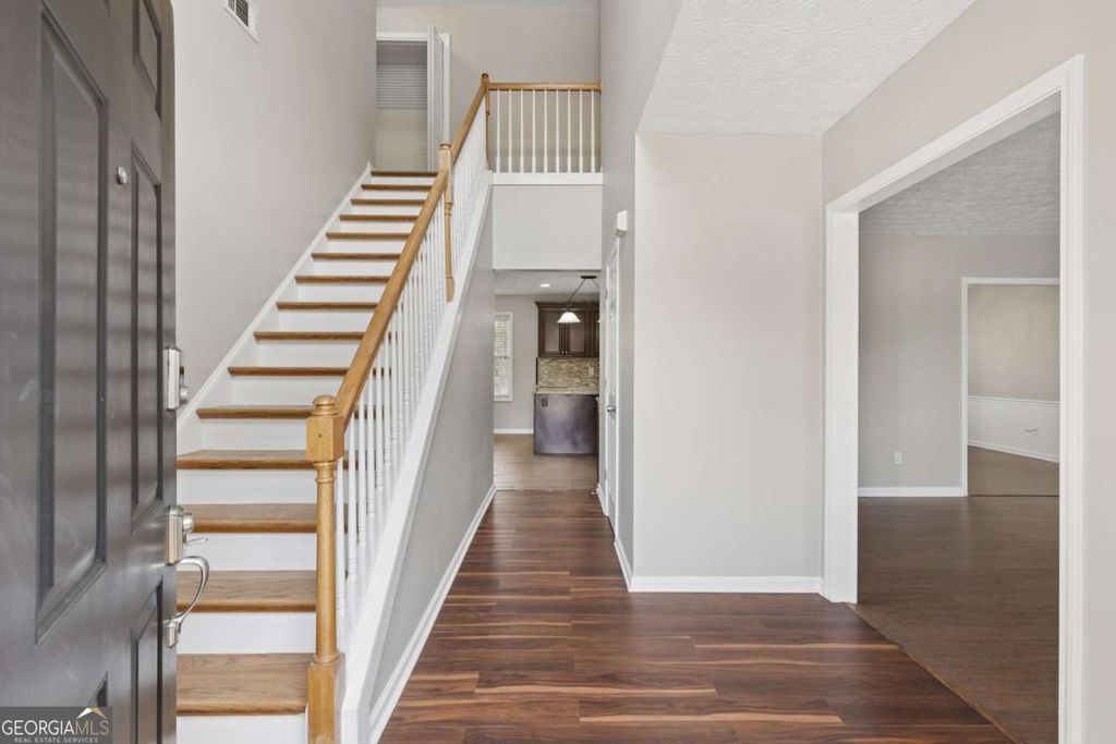 Photo of 407 Cool Springs Place NW, Kennesaw, GA 30144 (MLS # 10720611)