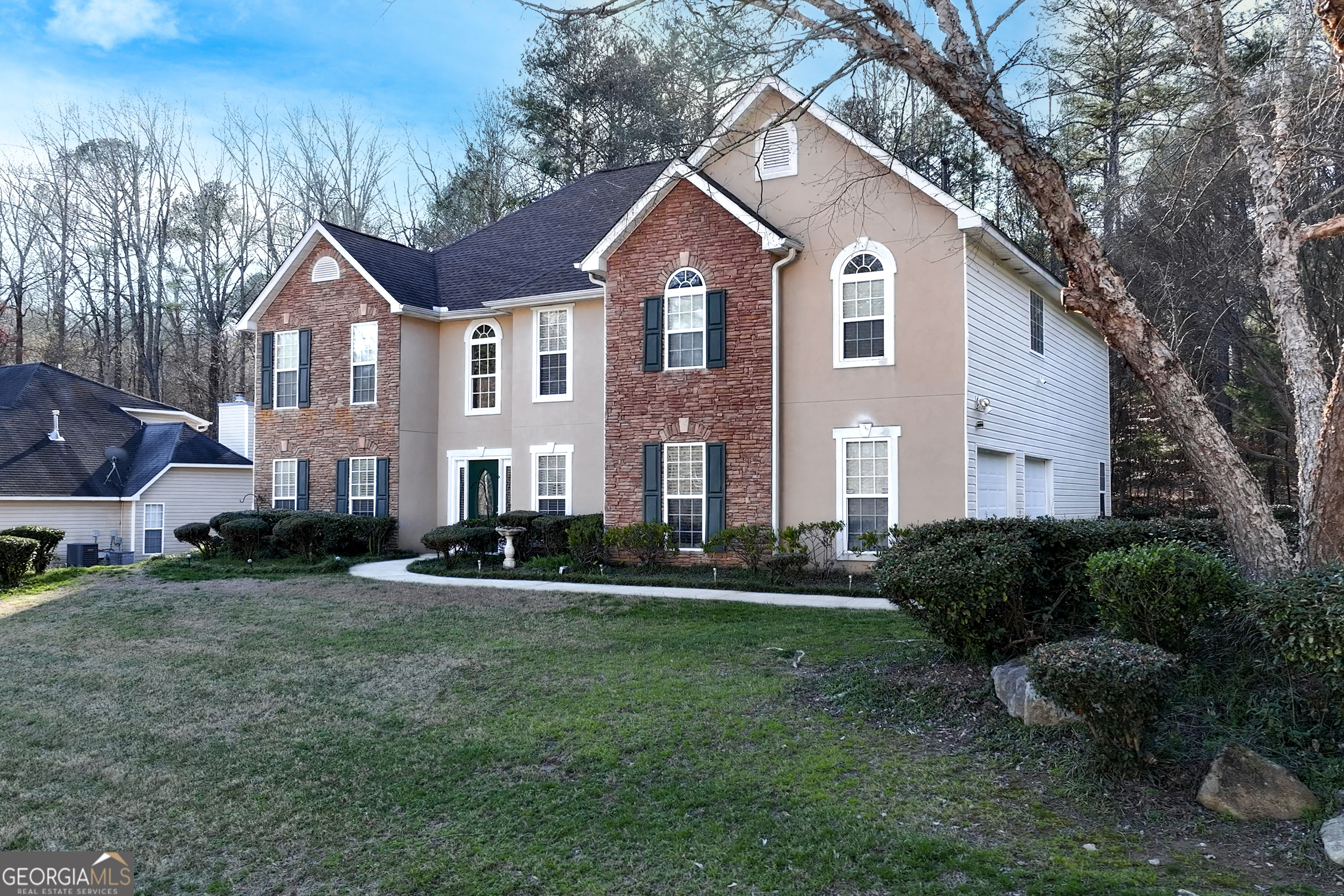 3920 Vine Gate DR