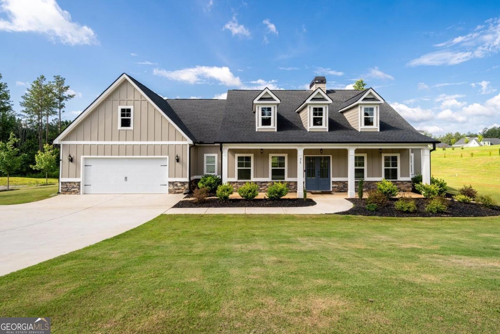 Photo of 25 Harmon Court, Newnan, GA 30263 (MLS # 10795637)