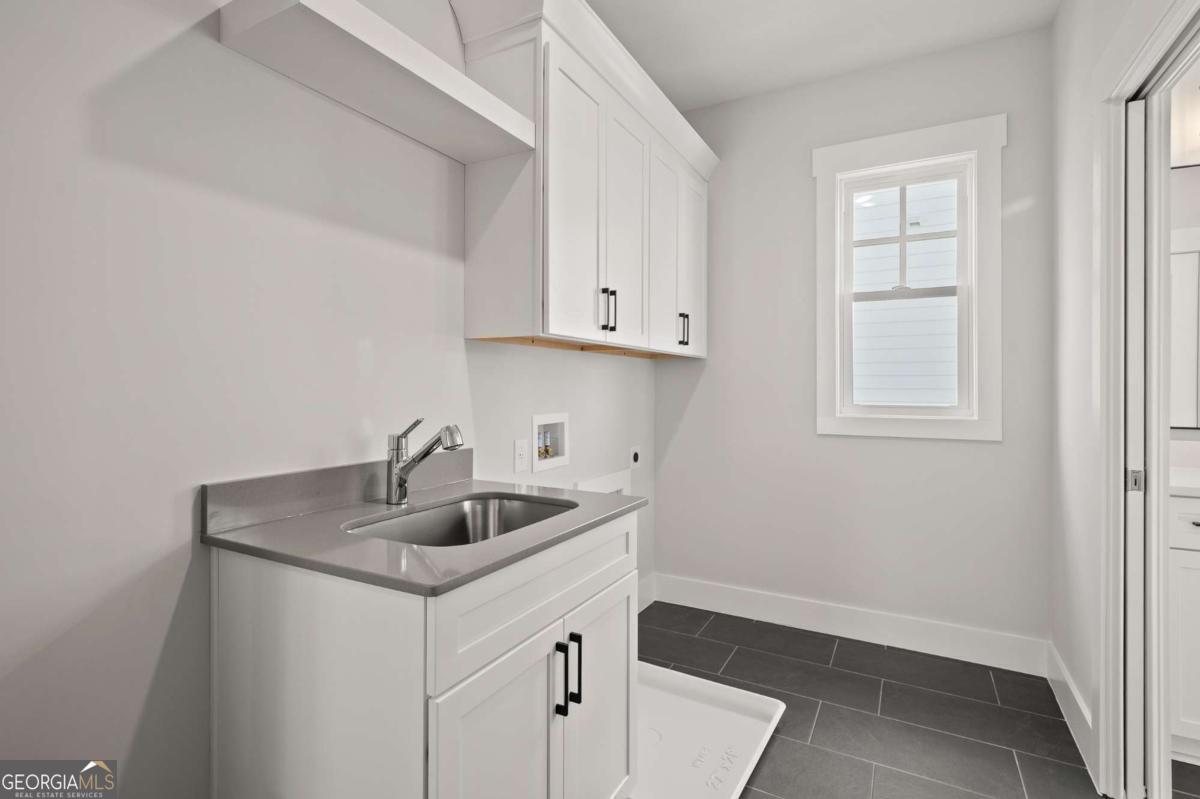 South on Main - Residential