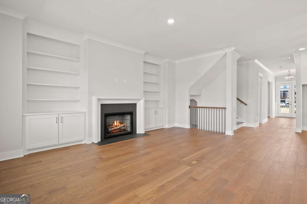 South on Main - Residential