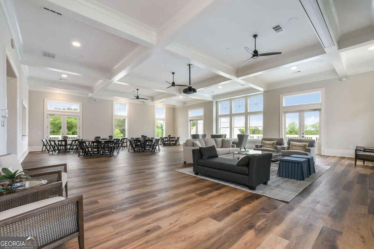 South on Main - Residential