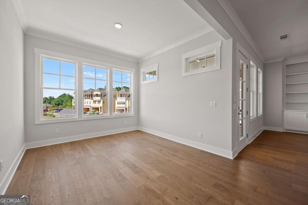 South on Main - Residential