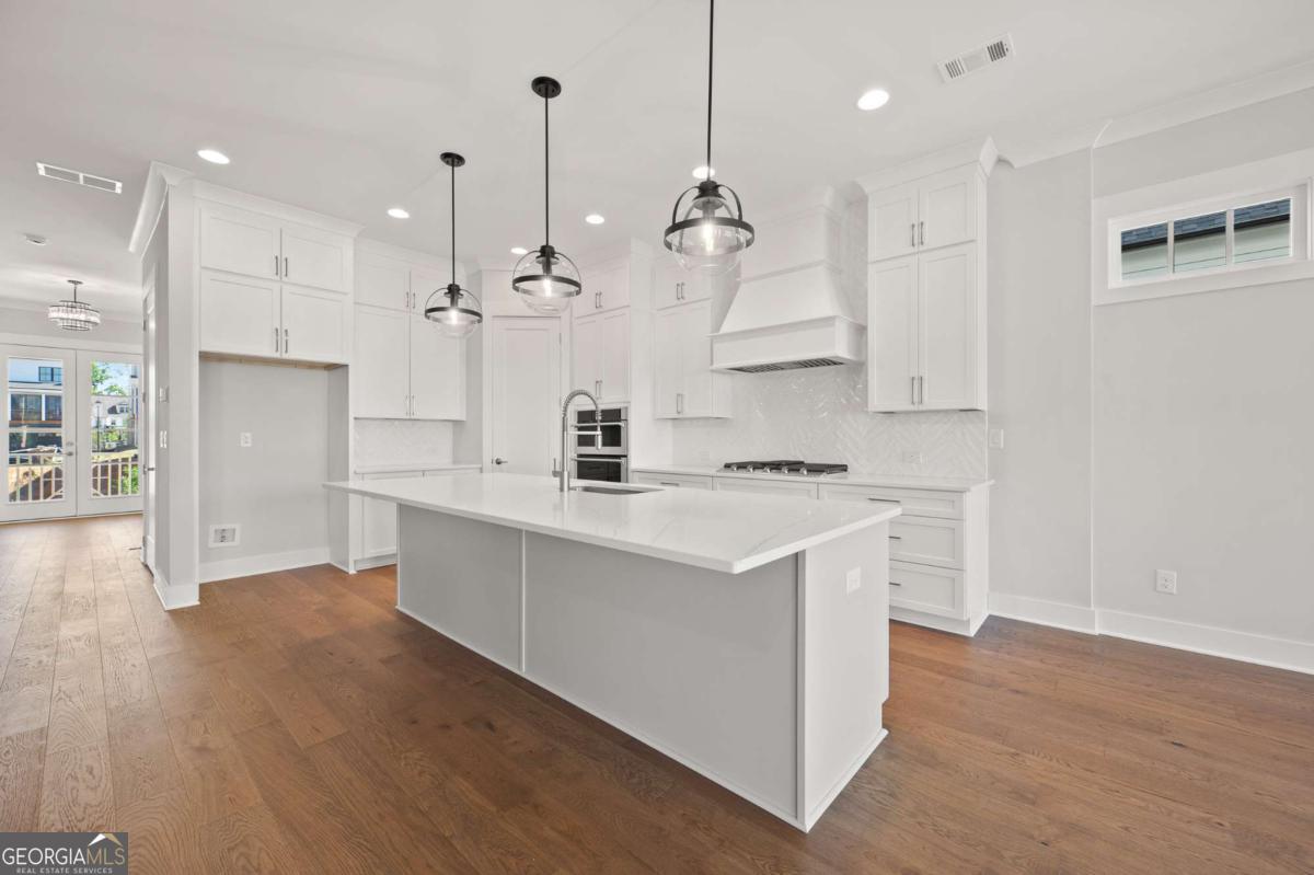 South on Main - Residential