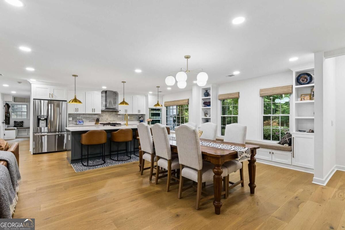 2658 Chimney Springs DR