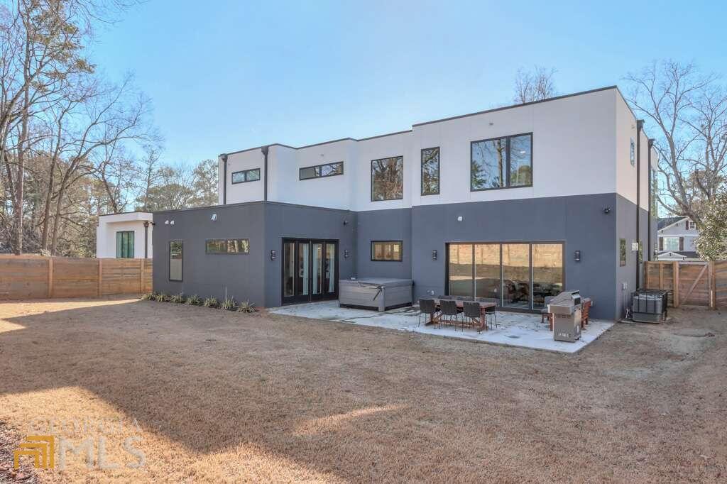 Briarcliff Woods - Residential