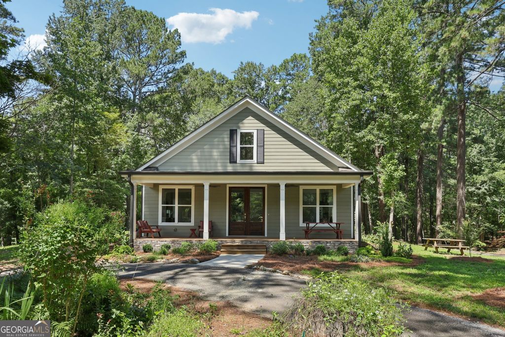 Photo of 250 Stagecoach Road, Oxford, GA 30054 (MLS # 10693945)