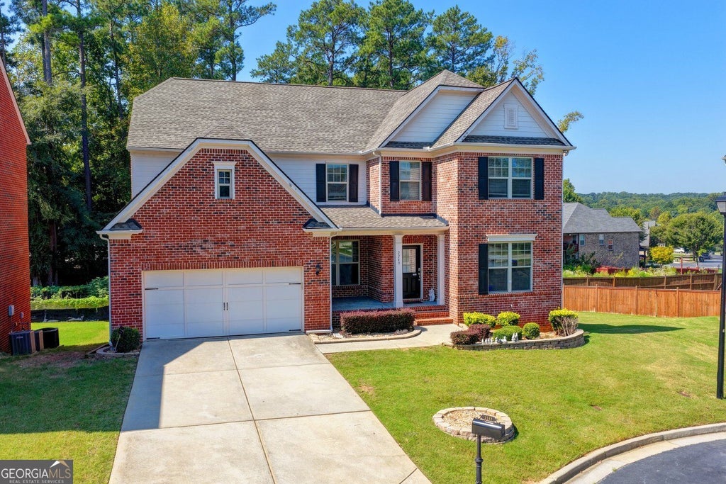 Photo of 2249 Larkspur Run Drive, Duluth, GA 30097 (MLS # 10849588)