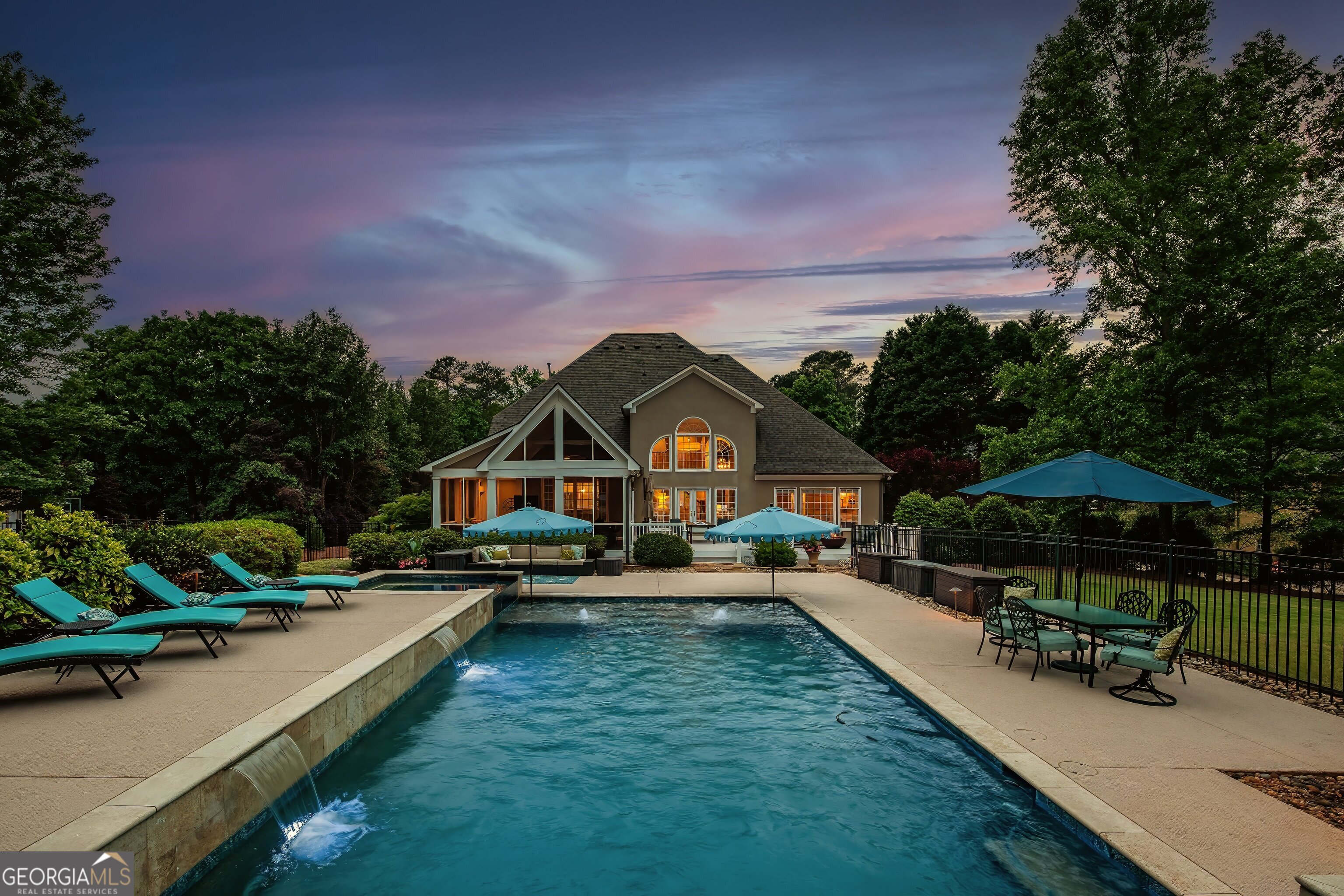 105 Hidden Springs LN