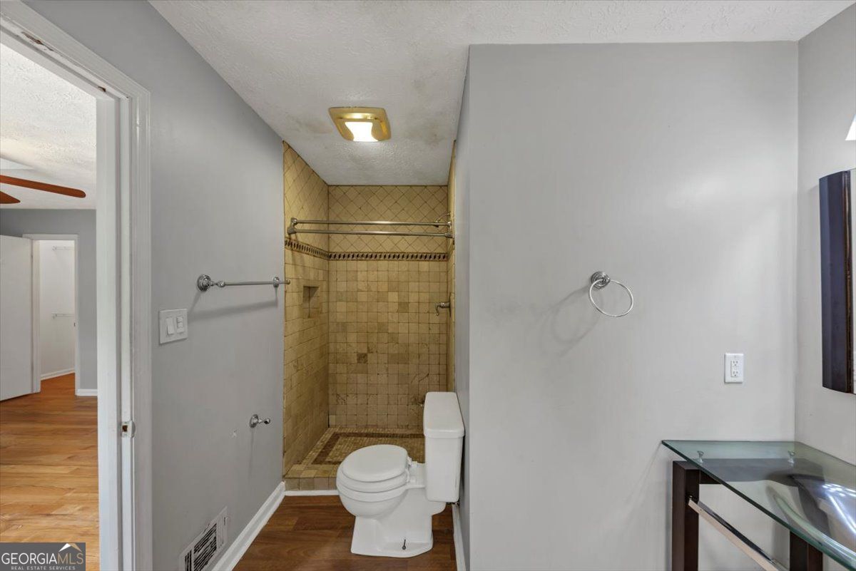 Jacksons Square - Residential