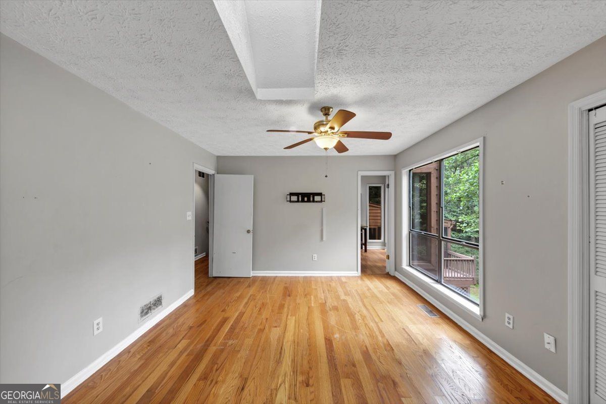 Jacksons Square - Residential